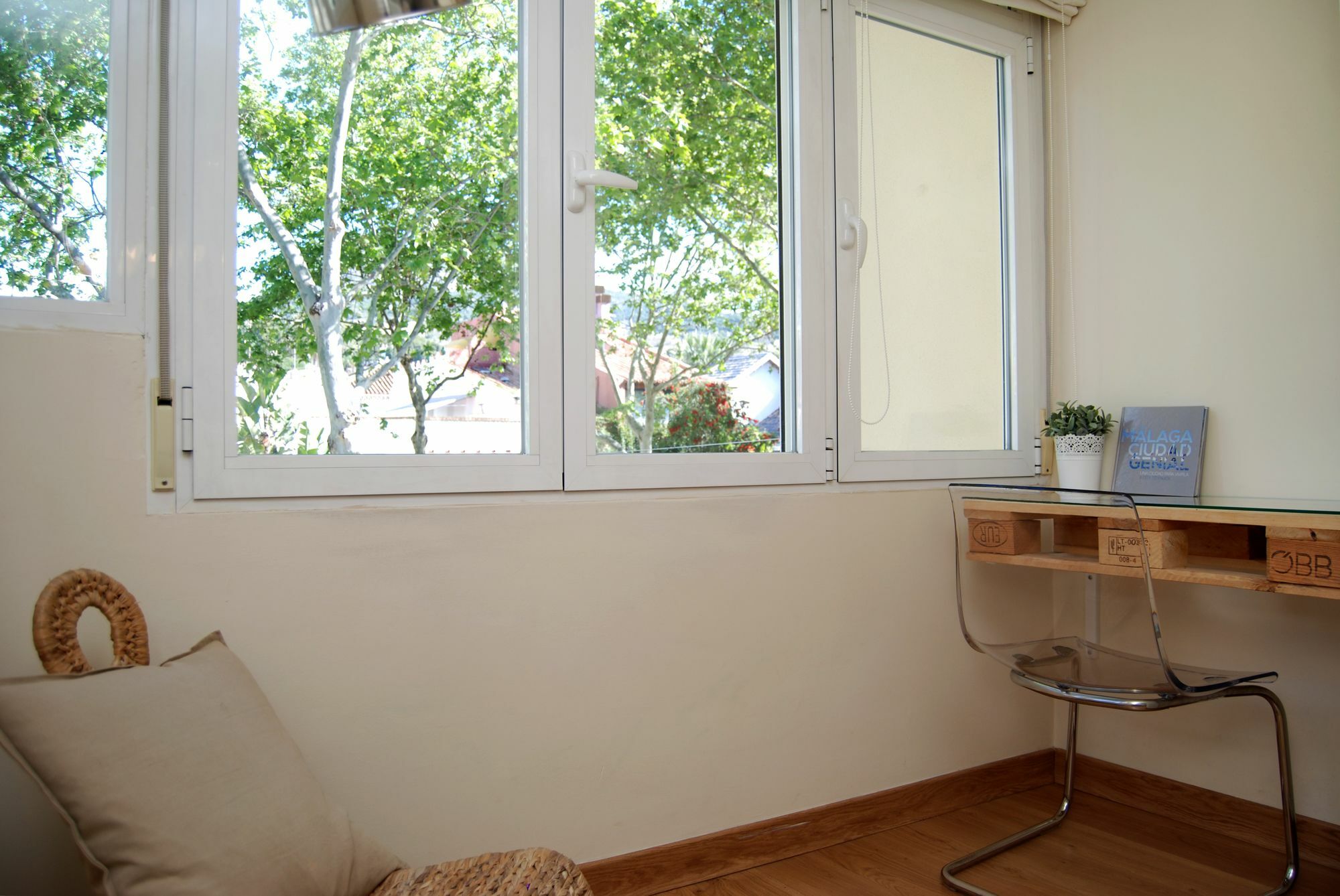 Malagadevacaciones - La Casa De Enka Apartment Bagian luar foto